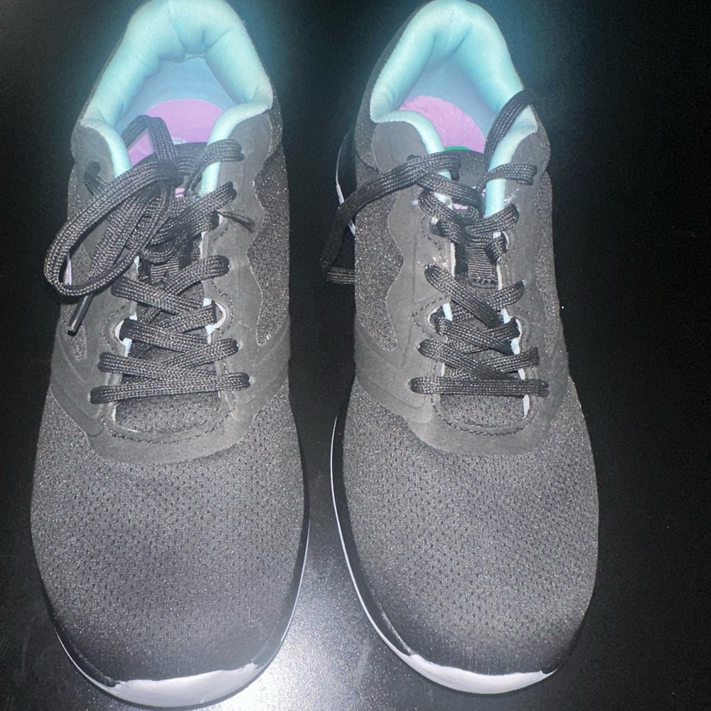 Versatile Black and Blue Sneakers with White Laces